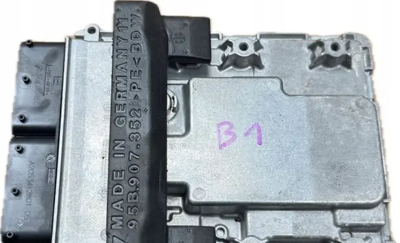 Porsche Macan (95B) Engine control unit/module ECU 95B906022B