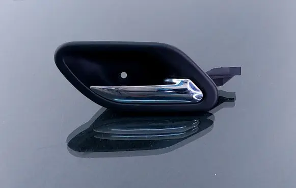 BMW 7 E38 Front door interior handle 8125514