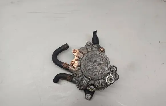 Volkswagen PASSAT B6 Vacuum pump 03G145209C 220507B2