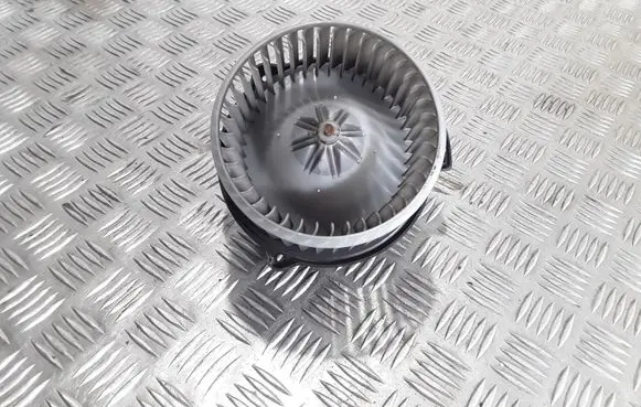 Mazda MPV Heater fan/blower 194000