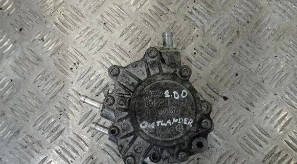 Mitsubishi Outlander Vacuum pump 03G145209C