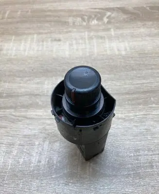 Seat Ibiza III (6L) Light switch 6L1941531AD