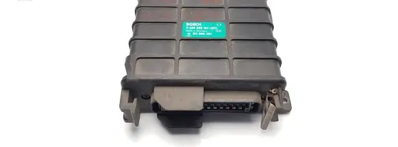 Volkswagen Golf II Engine control unit/module 811906264 0280800104