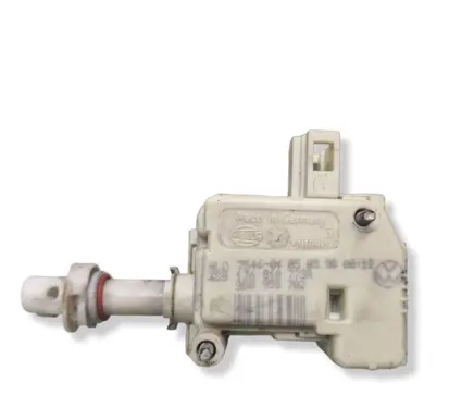 Volkswagen Golf IV Central locking motor 1J6810773A 3B0959782
