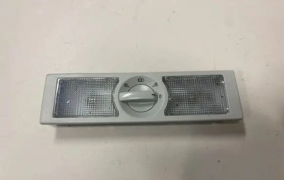 Seat Altea Rear seat light 0886400