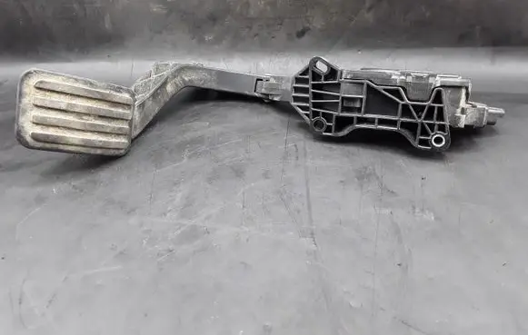Citroen Jumpy Accelerator throttle pedal 1400839380 6PV00908310