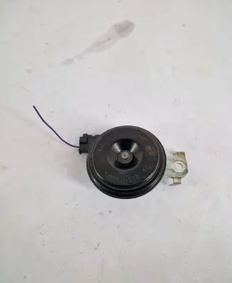 Isuzu D-Max Horn signal ND012