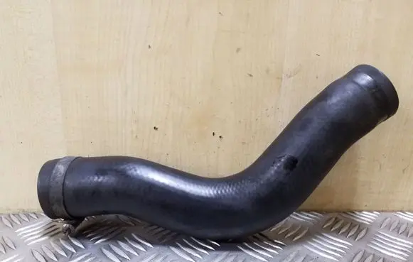 Toyota Auris E180 Intercooler hose/pipe