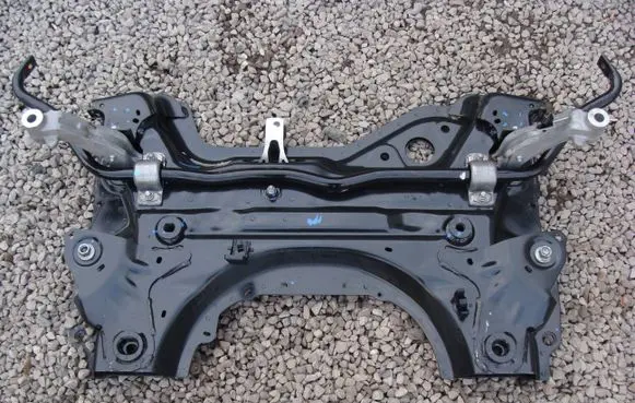 Peugeot 3008 II Front axle beam 