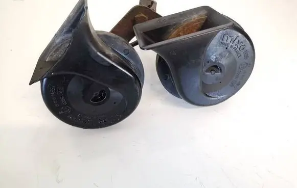 Audi 100 S4 C4 Horn signal e200884