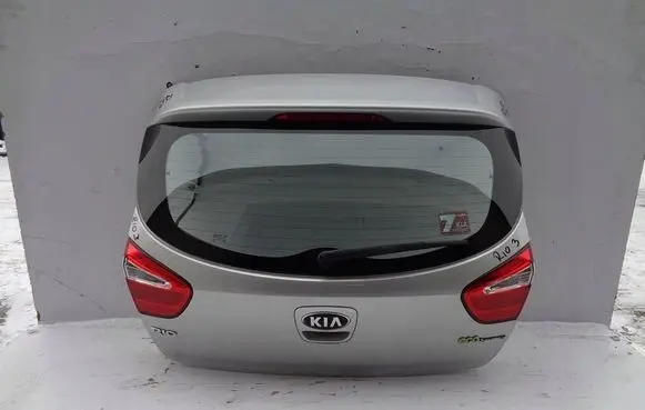 KIA Rio Tailgate/trunk/boot lid
