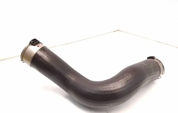Intercooler hose/pipe