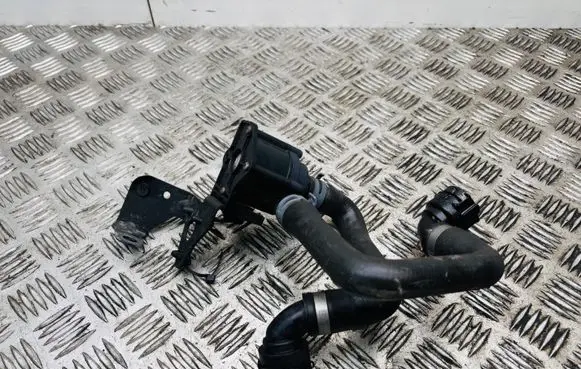 Audi A5 Sportback 8TA Engine coolant pipe/hose 8K0819342J 8K0819147A 8K0819332G