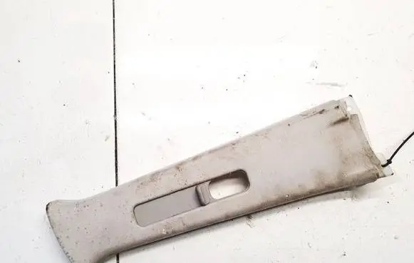 Toyota Corolla E120 E130 (B) pillar trim (top) 7323702020