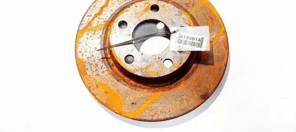 Audi A4 S4 B5 8D Front brake disc ventiliuojamas