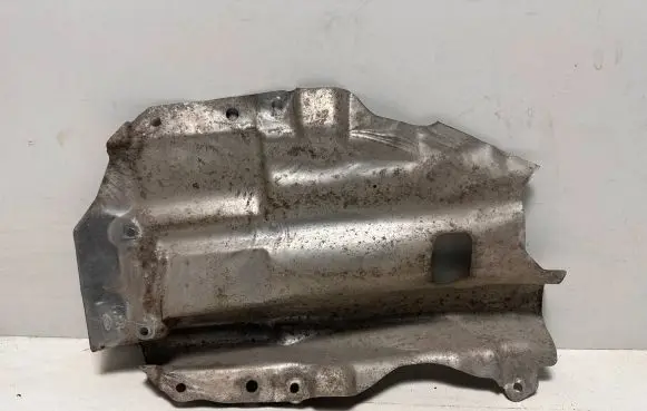 Land Rover Evoque I Exhaust heat shield GJ329C141AC LR066113 J9C1315