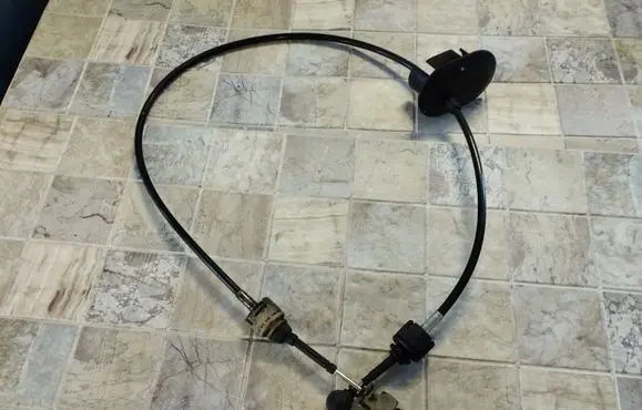 Gear shift cable linkage