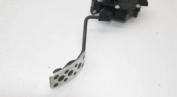 Subaru WRX Accelerator throttle pedal 36010FJ020