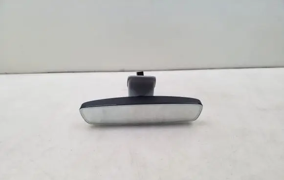 Rear view mirror (interior)