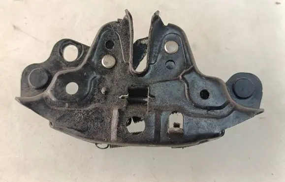 Renault Kadjar Engine bonnet/hood lock/catch
