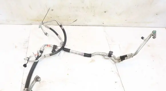 Hyundai Elantra VI Air conditioning (A/C) pipe/hose