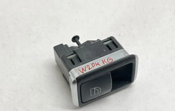 Mercedes-Benz C W204 Electric window control switch A2049055502 10021838