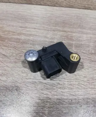 BMW 5 E60 E61 Airbag deployment crash/impact sensor 6977398 65776977398 006333