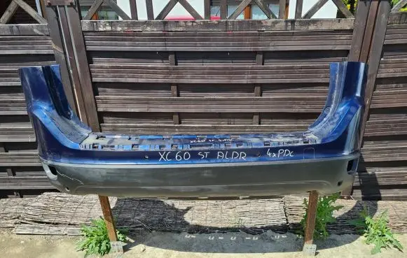 Volvo XC60 Front bumper 000127