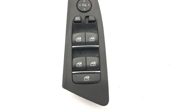 BMW 5 G30 G31 G38 Electric window control switch 6832728
