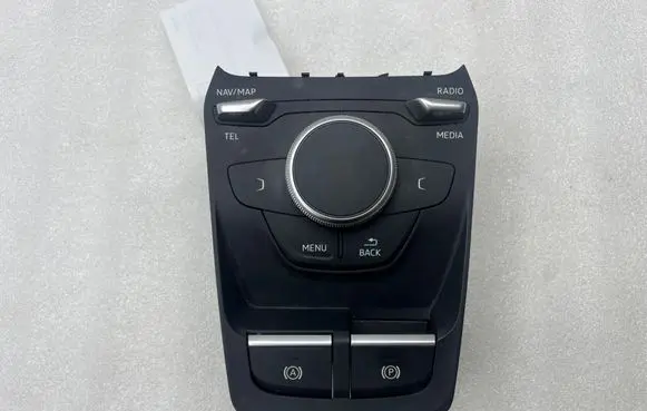 Audi Q2 - Head unit multimedia control 81C919614A