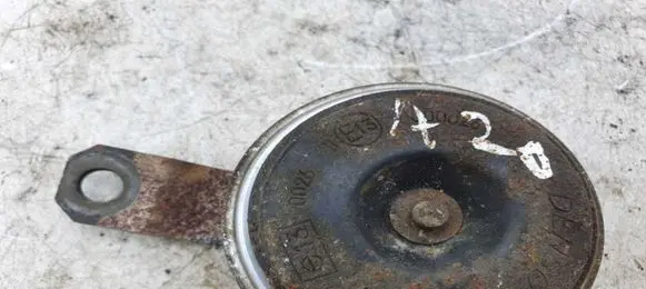 Toyota Corolla Verso E121 Horn signal NOCODE