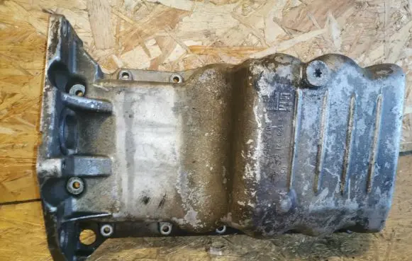 Opel Meriva A Oil sump 9128621 0077004