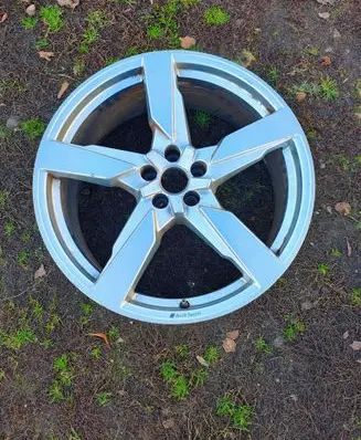 Audi Q5 SQ5 R21 alloy rim 80A601025AR