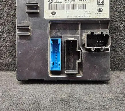 Audi A6 S6 C6 4F Comfort/convenience module 4F0907289J 4F0910289J 5DK0087622