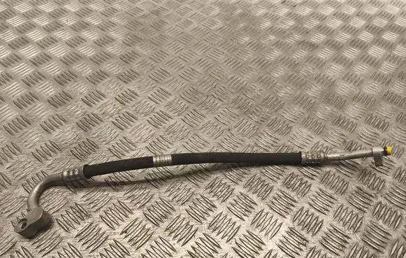 Mercedes-Benz E W212 Air conditioning (A/C) pipe/hose A2048300415