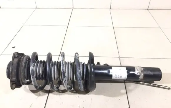 Volkswagen Touran I Front shock absorber with coil spring 317572 824904013017
