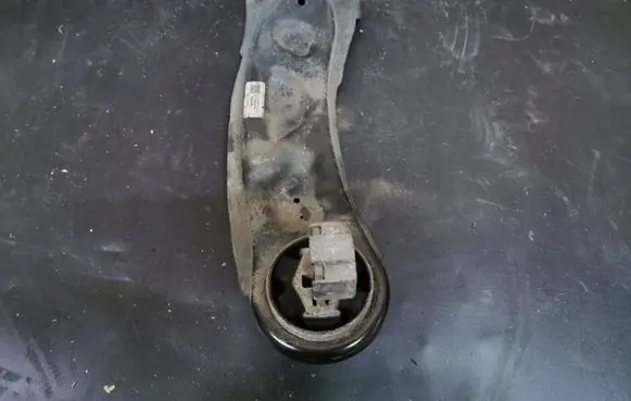 Mercedes-Benz GLA W156 Rear upper control arm/wishbone A2423500400