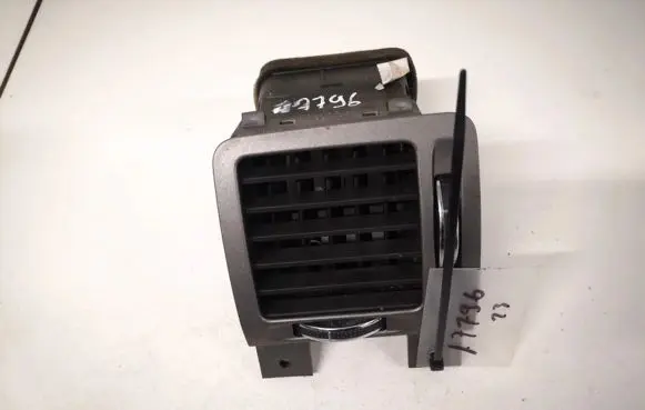 Opel Vectra C Dash center air vent grill 13191912