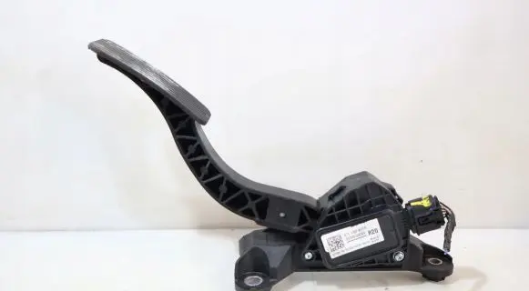 KIA Ceed Accelerator throttle pedal