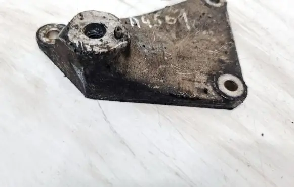 Mercedes-Benz A W168 Engine mounting bracket A6682230104