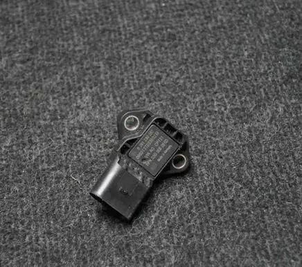 Audi A3 S3 8P Air pressure sensor 03G906051D 0261230267