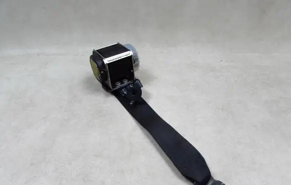 Mazda 3 I Rear seatbelt 602461400 ID55411