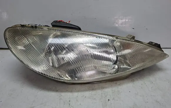 Peugeot 206 Headlight/headlamp S27647855