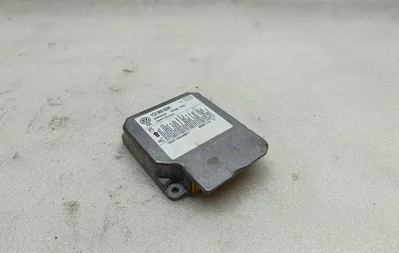 Skoda Fabia Mk2 (5J) Airbag control unit/module 1C0909605K 5WK43125