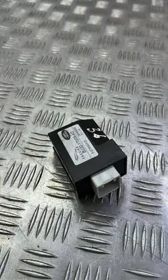 Land Rover Range Rover Evoque L538 Window wiper interval relay BJ3217509AD