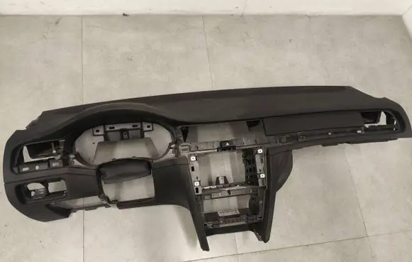 Skoda Superb B6 (3T) Dashboard 3T1857181