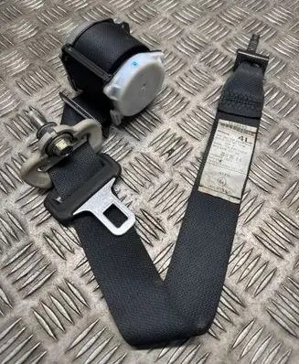 Nissan X-Trail T32 Third row seat belt 1115110 0643388 20150604