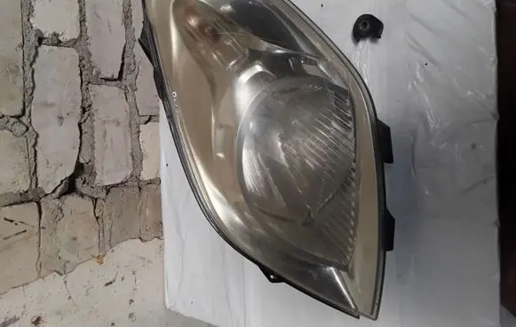 Citroen Nemo Headlight/headlamp 45570383