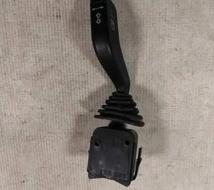 Opel Zafira A Indicator stalk 90560990 90560991 12263700