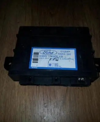 Ford Mondeo MK I Comfort/convenience module 93bg15k600eb 5wk4532